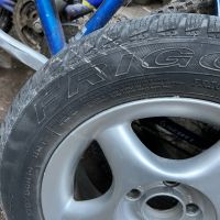 Джанти с гуми, снимка 1 - Гуми и джанти - 45529074