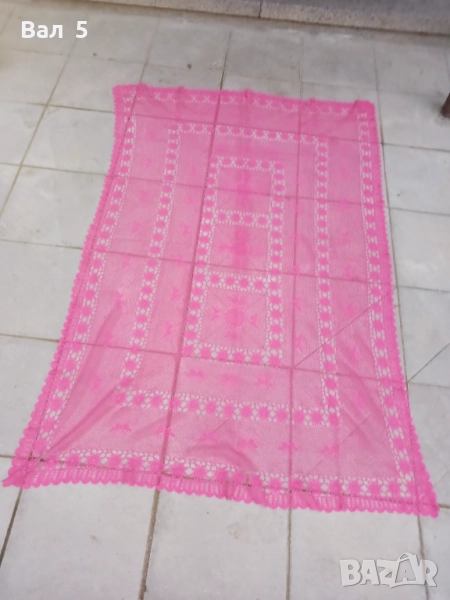 Голяма плетена на една кука покривка за маса 120 / 190 см, снимка 1