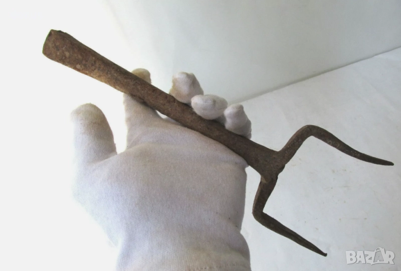 Антична примитивна наковалня - ковашки инструмент, снимка 1