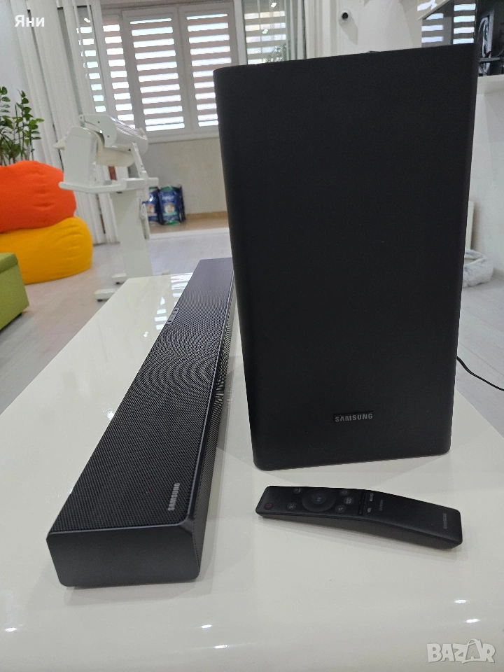 Саундбар система Samsung HW-Q60T/EN Soundbar, снимка 1