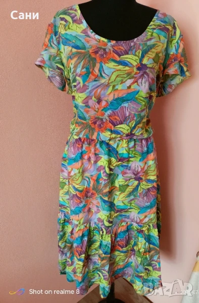 Маркова шарена миди рокля 👗, снимка 1