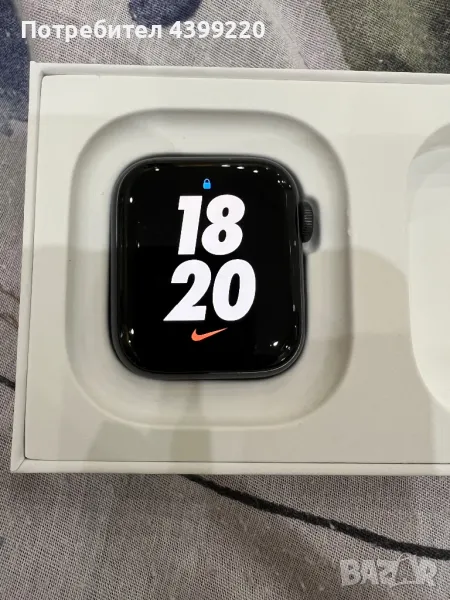 Apple Watch SE 40mm, снимка 1