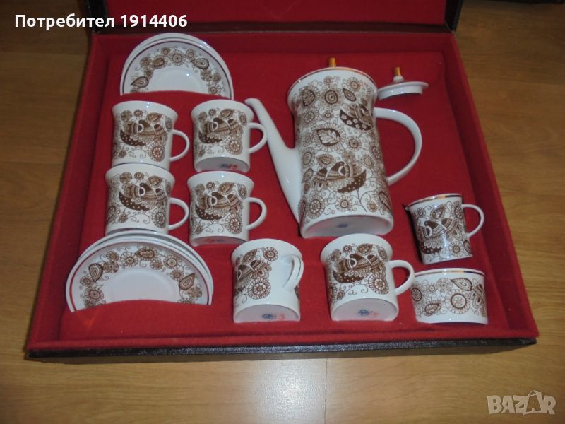 Елегантен сервиз за кафе от костен порцелан със златен кант  и с прекрасен дизайн, лимитирана серия,, снимка 1