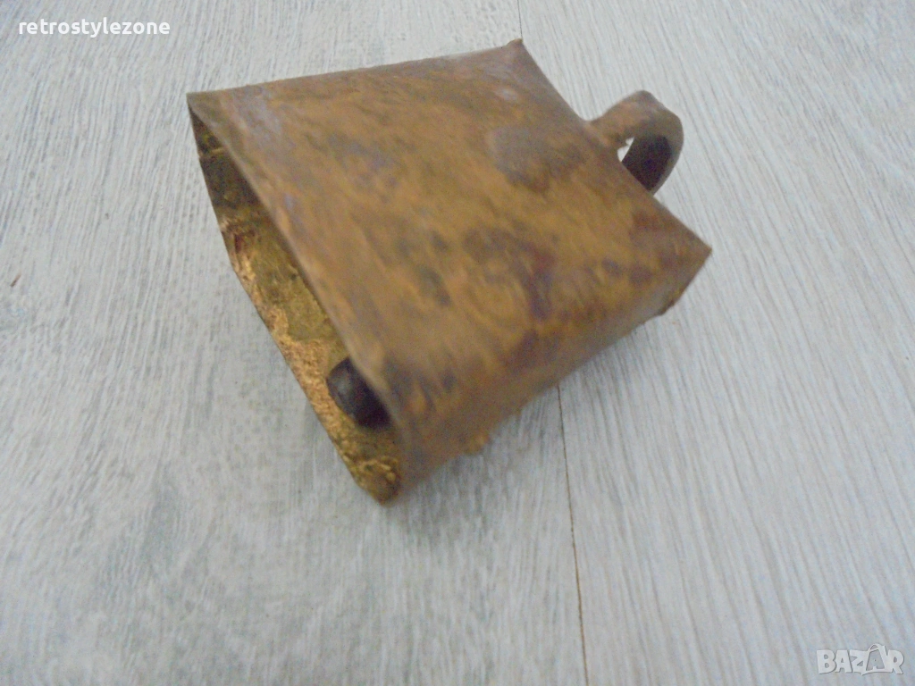 № 8475 стара метална хлопка   , снимка 1