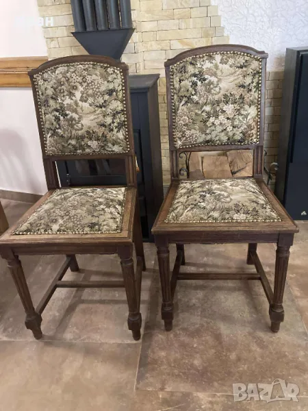 Комплект 2бр старинни столове за трапезария -Дъб, снимка 1