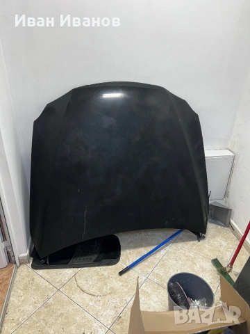 Lexus is 220 преден капак