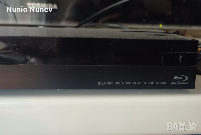 Блу рей плейър Sony BDPS7200 Dual Core 3D 4K Upscaling Blu-ray Player with Wi-Fi с подарък, снимка 2 - Плейъри, домашно кино, прожектори - 46668143