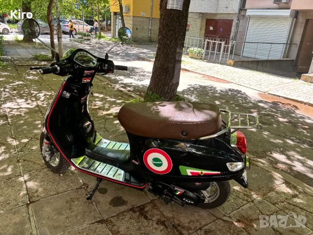 Скутер, снимка 9 - Мотоциклети и мототехника - 45685833
