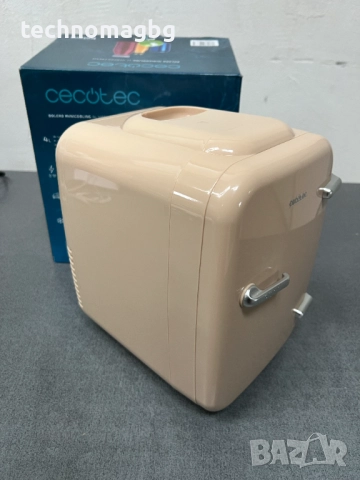 Мини хладилник Cecotec Bolero MiniCooling 4L , 12V / 220V, снимка 4 - Хладилници - 52184511