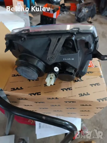 Ляв фар за Дачия Дъстър, снимка 3 - Части - 49768443