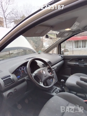VW Sharan 1.9 TDI 6+1, снимка 10 - Автомобили и джипове - 53213186