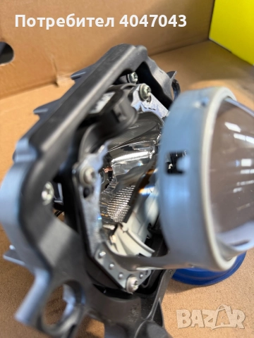 Биксенон проектор Hella – ляв, динамичен фар Е60 BMW, снимка 2 - Части - 52840967