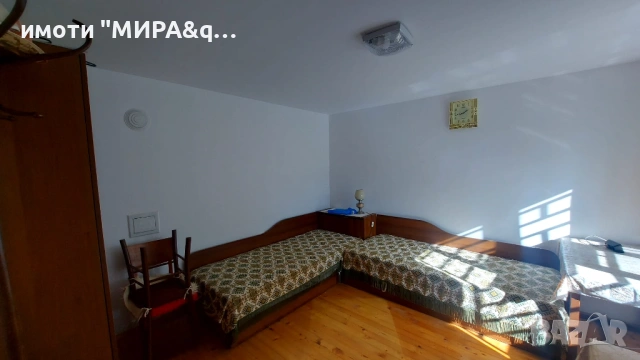 Двуетажна къща в с. Стамболово, обл. Хасково, снимка 12 - Къщи - 53335423