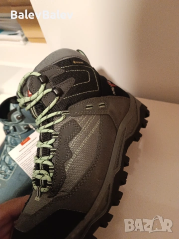 Туристически обувки , снимка 4 - Спортни обувки - 54239480