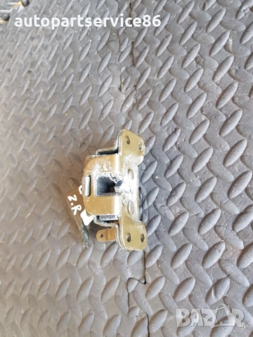 Заключващ механизъм за долна част на задна дясна врата за Mazda RX-8 RHD (2003-2008)