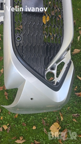 предна броня за тойота корола, снимка 4 - Части - 52175847