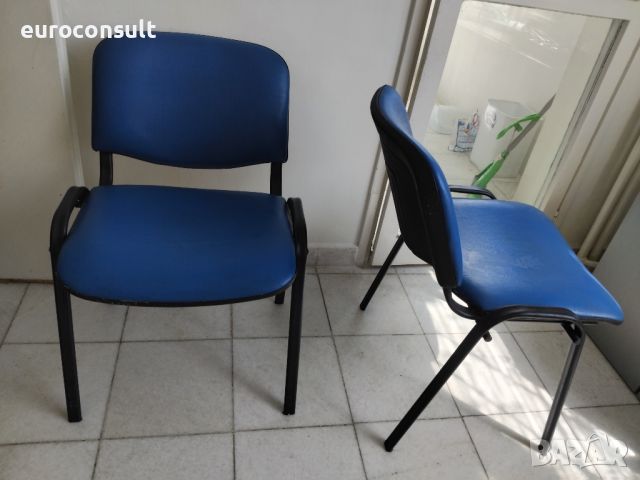 2 броя посетителски/офис столове ,синя дамаска от еко кожа , снимка 3 - Столове - 46253873
