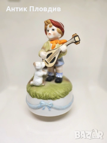 Керамичен музикален карусел