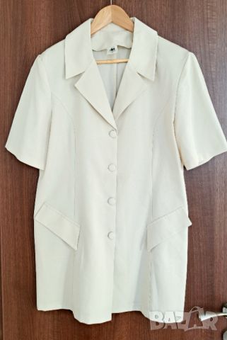Дамско сако с къс ръкав-размер L, снимка 1 - Сака - 45717166