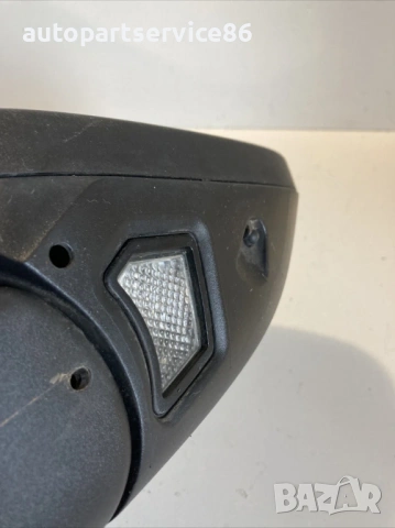 Огледало за предна дясна врата сив/сребрист цвят за Volvo C30 1.6 TDI (2012) 31218106, снимка 2 - Части - 54124588