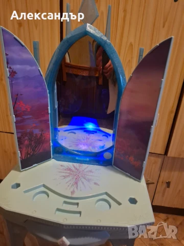 Тоалетка Елза и Ана Frozen 2, снимка 4 - Мебели за детската стая - 50734568