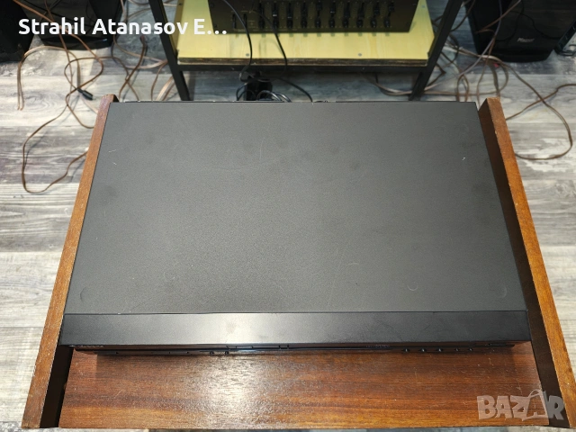 Sony SLV-D930 - DVD & VHS, снимка 11 - Плейъри, домашно кино, прожектори - 53597864