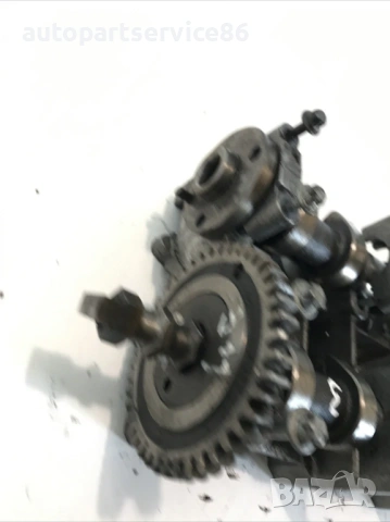 Разпределителни валове с носач за Mercedes Sprinter 2.2 CDI (2004) R6110160304, снимка 3 - Части - 53974980