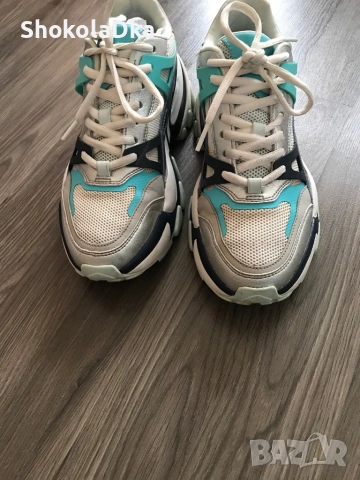 Michael Kors сникърси 37 размер , снимка 3 - Маратонки - 54266319