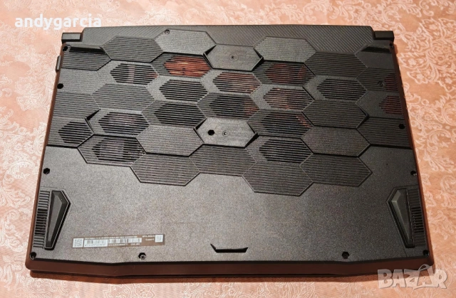 Nvidia RTX 5070 8GB/Intel Core i7-14650HX/15.6 2K 165Hz 100%DCI-P3/16GB RAM/512GB NVMe/MSI Katana 15, снимка 7 - Лаптопи за игри - 53388638