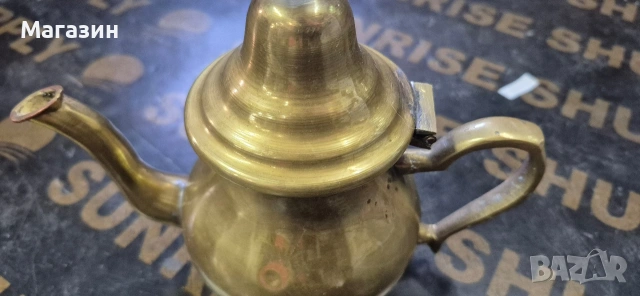Чайник от месинг , снимка 2 - Антикварни и старинни предмети - 53004016