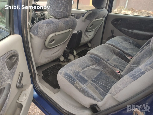Renault Scenic 1.9 , снимка 9 - Автомобили и джипове - 52816787