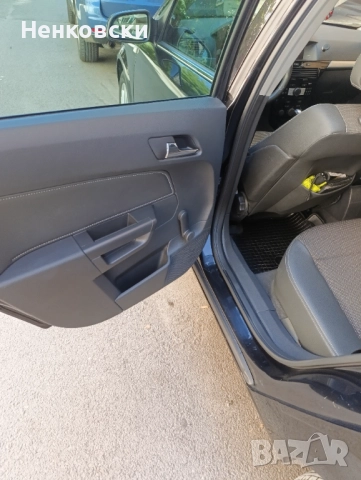 Продавам Astra - H, снимка 10 - Автомобили и джипове - 51520718