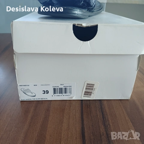 Чехли Calvin Klein jeans , снимка 3 - Чехли - 53069450