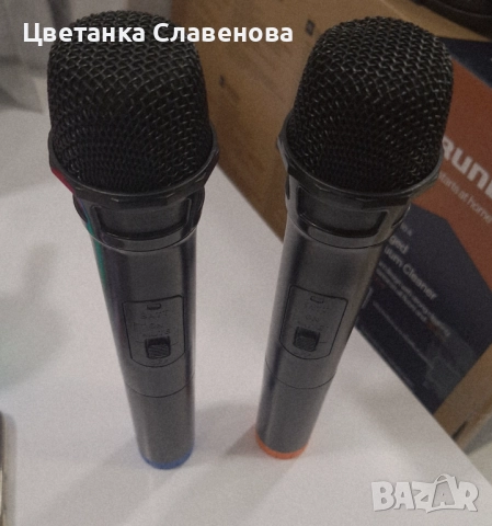 Два UHF безжични микрофона Auna за караоке системи, 865MHz, снимка 2 - Микрофони - 52377843