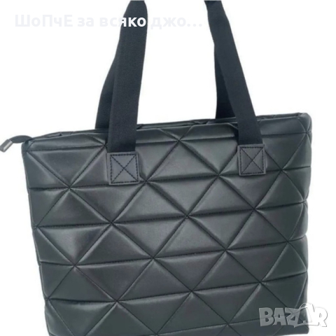 Дамска капитонирана чанта от еко к. - супер удобна подходяща за ежедневието, снимка 3 - Чанти - 45007988