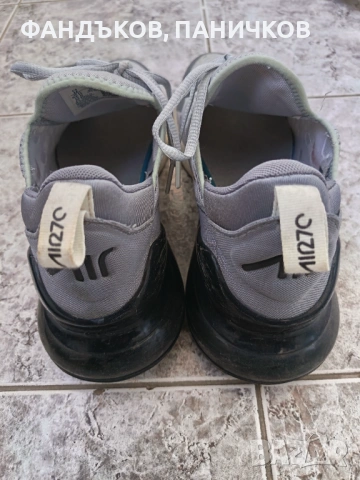 Продавам много запазени оригинални маратонки Найк Ер Макс 270, снимка 5 - Маратонки - 53753040