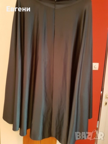 Дамска пола, снимка 2 - Поли - 52199761