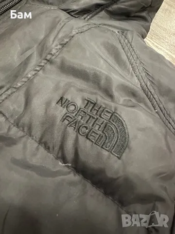 Оригинално дамско пухено яке The North Face 550 размер С , снимка 3 - Якета - 47792197