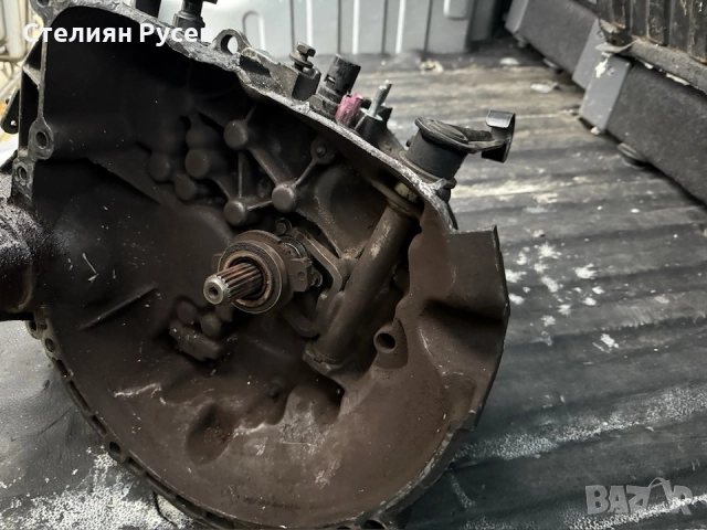 ръчна скоростна кутия за Citroen Berlingo 1.4i 75HP бензин 2003г  счупен съединител, хвърчат пружини, снимка 9 - Части - 52676886