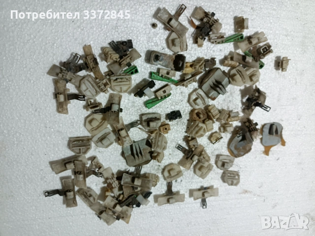 Крепежи за Мерцедес 124, снимка 13 - Части - 53615292