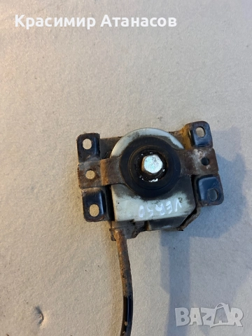 Механизъм стойка резервна гума за Тойота корола версо.2004-2009г, снимка 2 - Части - 52577032