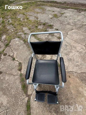 Тоалетен инвалиден стол, снимка 2 - Тоалетни столове - 53929029