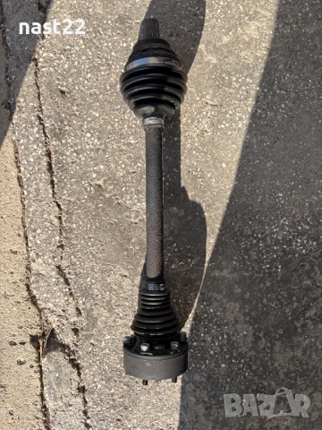 Предна дясна-(къса) полуоска Фолксваген Голф 5 1.6 102 к.с VW Golf 5