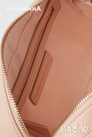 Valentino чанта , снимка 4 - Чанти - 53029876