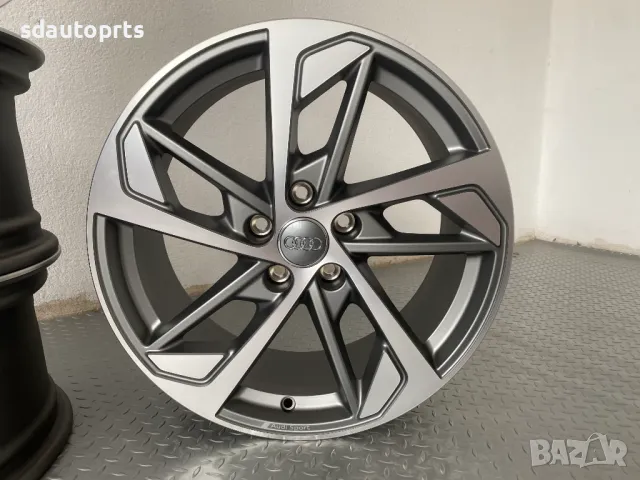 Нови 8W0601025EK 18" Оригинални Джанти Audi A4 S4 A6 C7 C8 Q5, снимка 4 - Гуми и джанти - 50317468