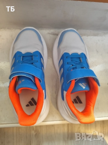 Детски маратонки Адидас 34 номер , снимка 4 - Детски маратонки - 52406084