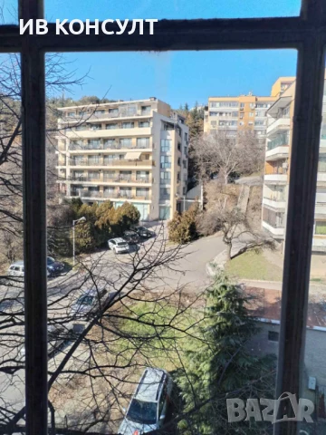 Продавам многостаен апартамент в Трите чучура център, снимка 12 - Апартаменти - 50797618