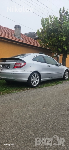 Мерцедес c200, снимка 2 - Автомобили и джипове - 52575539