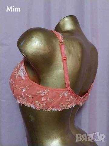 LISE CHARMEL 85 D Дантелен сутиен в розово и светло зелено, снимка 5 - Бельо - 53015417