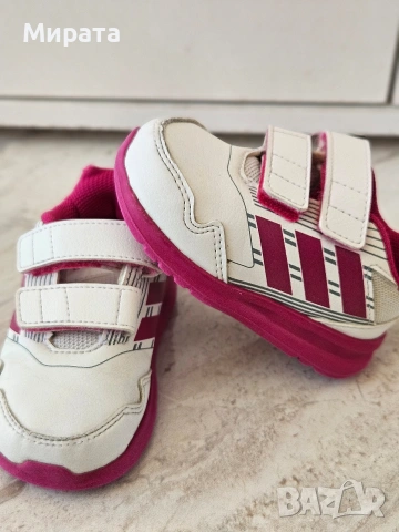 Детски маратонки на Адидас Оригинални